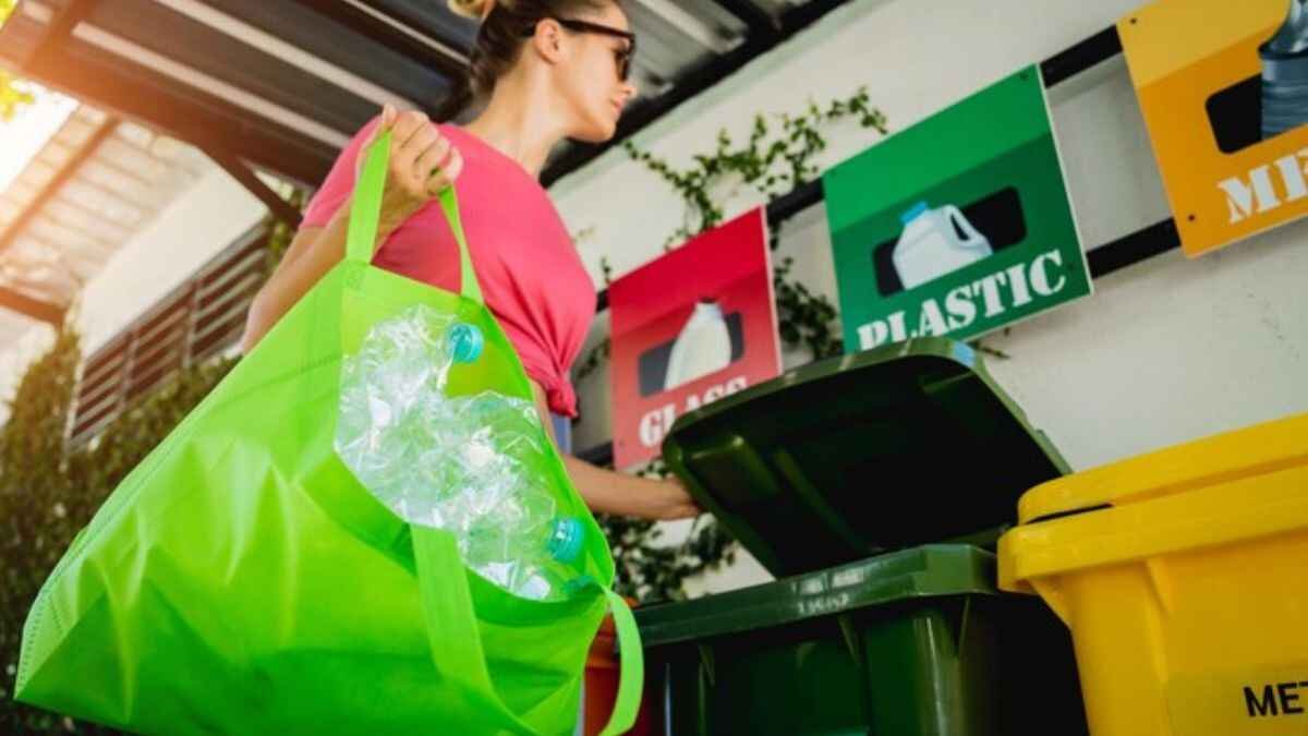 Biodegradable Garbage Bags to Maintain Freshness